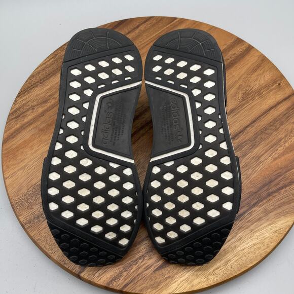 Adidas NMD R1 PK Shoes Mens Size 9.5 Primeknit Solar Black Pink Boost Running - Picture 7 of 8